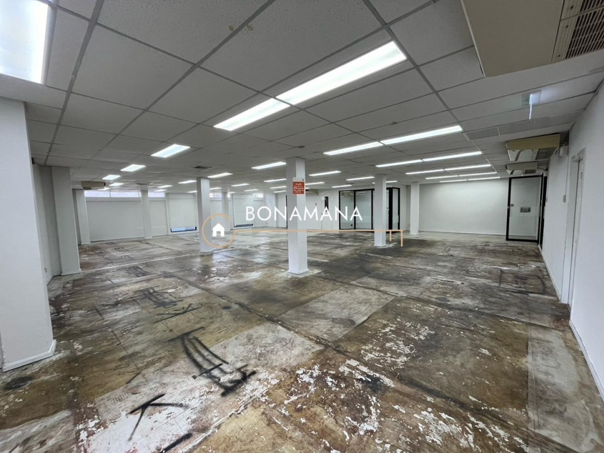 ให้เช่าออฟฟิศ ติดถนนใหญ่ พระราม 4(MRT ลุมพินี 240m) – รูปที่ 2