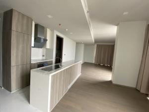 📢👇Grab or gone 3 beds at Celes Asoke near Terminal 21, easily traveling by BTS and MRT