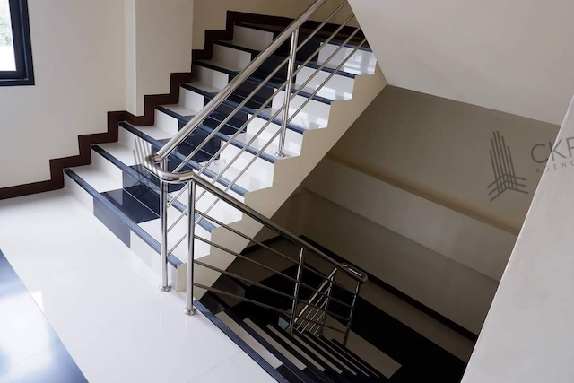 RT Apartment สูง 4 ชั้น มีทั้งหมด 60 ห้อง ใกล้นิคมฯอีสเทิร์นซีบอร์ดและโรงงานใหญ่ ใกล้ตลาดเพลินวังตาผินและCk พลาซ่า – รูปที่ 3