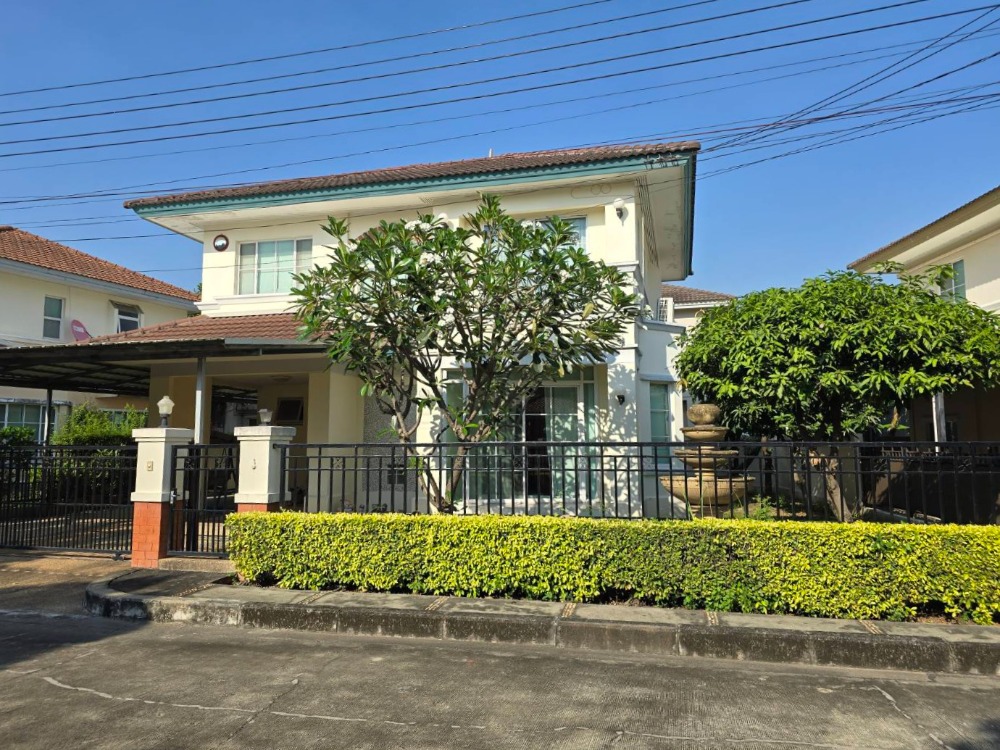 ขายบ้านเดี่ยวด่วน ทำเลดี รีโนเวทใหม่ทั้งหลัง