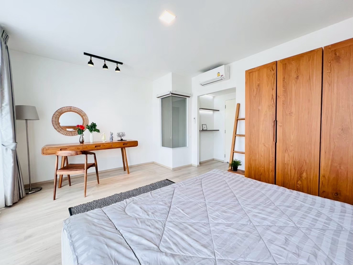 ✅Rent ✅ Indy Bangna Ramkhamhaeng 2 (near Mega Bangna) – รูปที่ 3