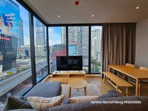 Condo for Sale RENT **  Ashton Asoke-Rama9  ห้องกว้าง 67 ตรม. 2 นอน 2 น้ำ เฟอร์ครบ พร้อมอยู่ @ 60,000 บาท  Call 096-2615656  ห้องกว้างมาก 67  ตรม. 2 นอน 2 น้ำ เฟอร์ครบ พร้อมอยู่    Location : Rama 9