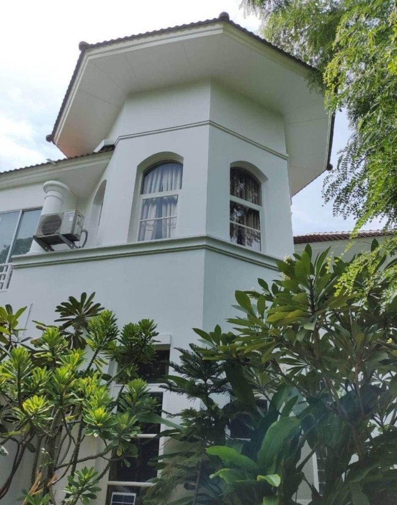 ❖ Largest in project ❖ 2 storey single house, 160.00 sq.w., 500.00 sq.m. | 7 beds, 5 baths | Full option interior decoration | Near Wellington International School 9 mins., Little Walk Krungthep Kreetha 13 Mins.