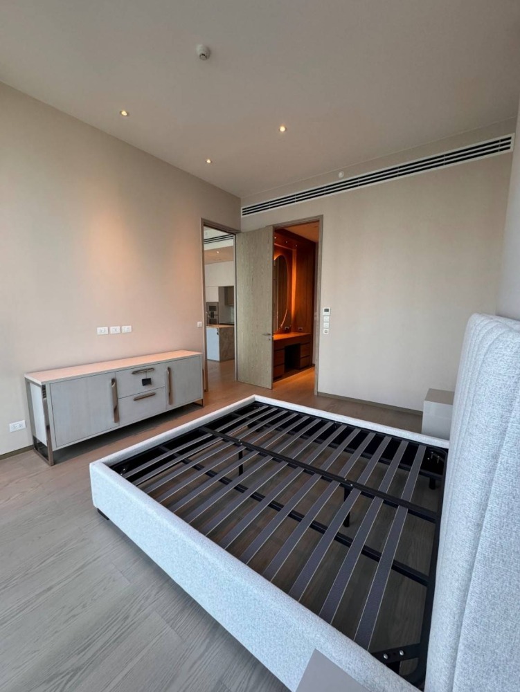 ❖ Rare Unit ❖ ชั้น 05+ 83.61 ตร.ม. | 1 ห้องนอน 2 ห้องน้ำ | ใกล้ Mercury Tower 110 ม., โรงเรียนมาแตร์เดอี 110 ม., Central ชิดลม 220 ม., BTS สถานีชิดลม 250 ม. – รูปที่ 4