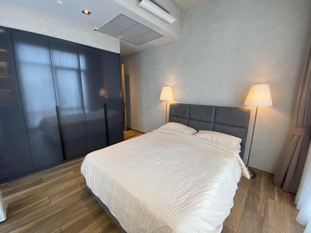 ● Nice Decoration ● ชั้นสูง 75.40 ตร.ม. | 2 ห้องนอน ตกแต่งครบ | คอนโดใกล้ MRT เพชรบุรี 1 นาที, มหาวิทยาลัยศรีนครินทรวิโรฒ 5 นาที, Terminal 21 5 นาที – รูปที่ 4