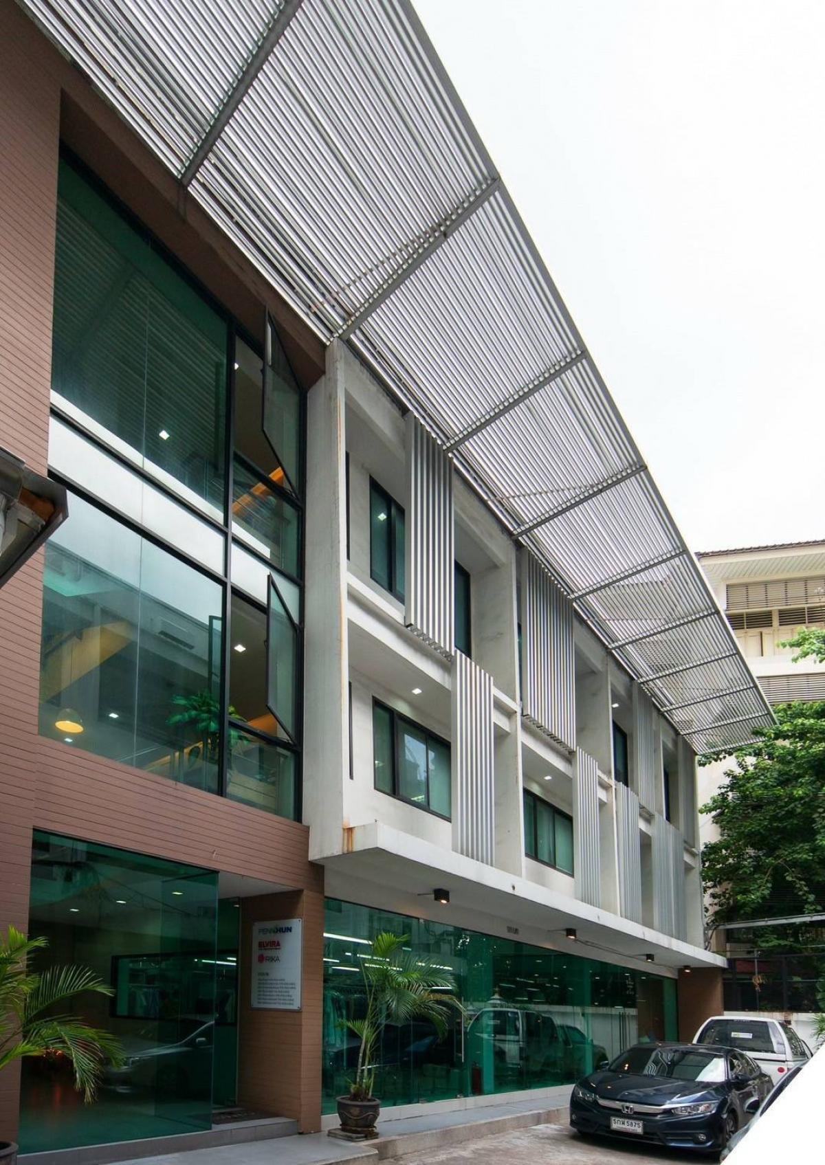 For rent, 3-storey, 4-unit building #Phra Khanong