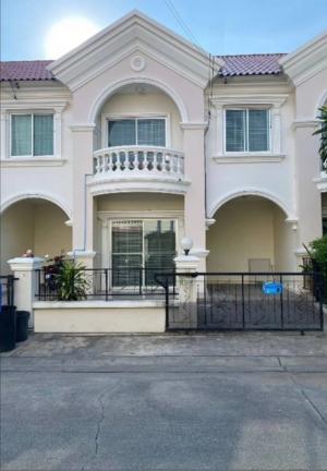 For rent: 2-storey townhouse in Niran Ville Village 10, near Huachiew University, Bangna-Trad, Km 17