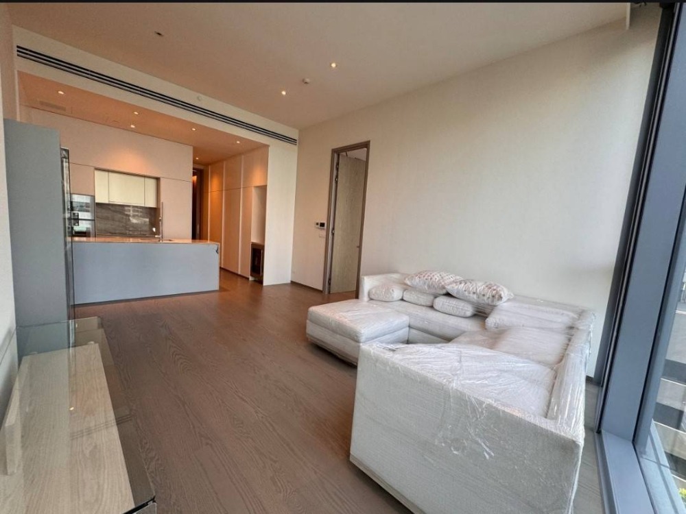 ❖ Rare Unit ❖ ชั้น 05+ 83.61 ตร.ม. | 1 ห้องนอน 2 ห้องน้ำ | ใกล้ Mercury Tower 110 ม., โรงเรียนมาแตร์เดอี 110 ม., Central ชิดลม 220 ม., BTS สถานีชิดลม 250 ม.