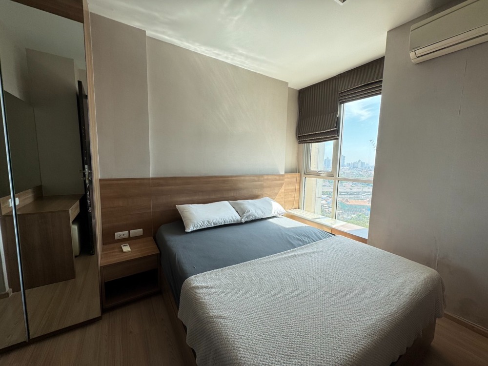 Urgent sale 1 bedroom Rhythm Sathorn, suitable for investment or rent, fully furnished, only 4.75 million! Urgent sale 1 bedroom Rhythm Sathorn, suitable for investment or rent, fully furnished, only 4.75 million!
