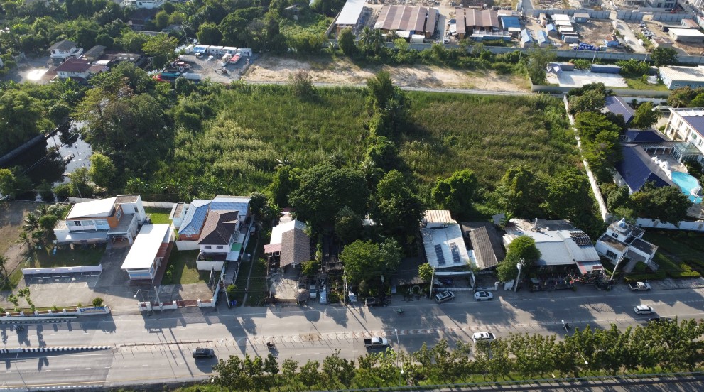 ที่ดินติดถนนใหญ่ พุทมลฑลสาย1 ตลิ่งชัน