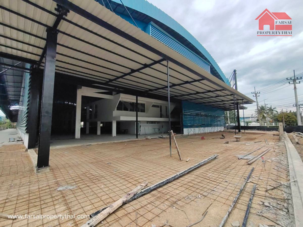 ให้เช่าอาคารโรงงาน/โกดังเนื้อที่ 9,000 ตร.ม พื้นที่ใช้สอยตัวอาคาร 6,000ตร.ม ออฟฟิศ ในนิคมอุตสหกรรมแหลมฉบัง ราคาเช่า 1,350,000 บ/ด( 泰国房地产公司可以说中文请打电话。081-732-9189  Line : fs258  微信密码 F0817329189  )