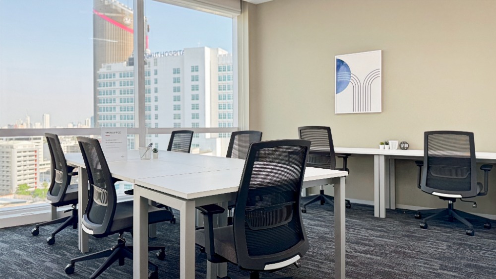 All-inclusive access to professional office space for 4 employees in Regus The Rice Tower – รูปที่ 2