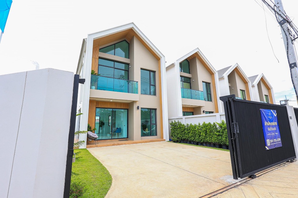 ขายบ้านนอร์ดิก 2 ชั้น พื้นที่กว้างขวาง ซอยสามพราน 12 จ.นครปฐม