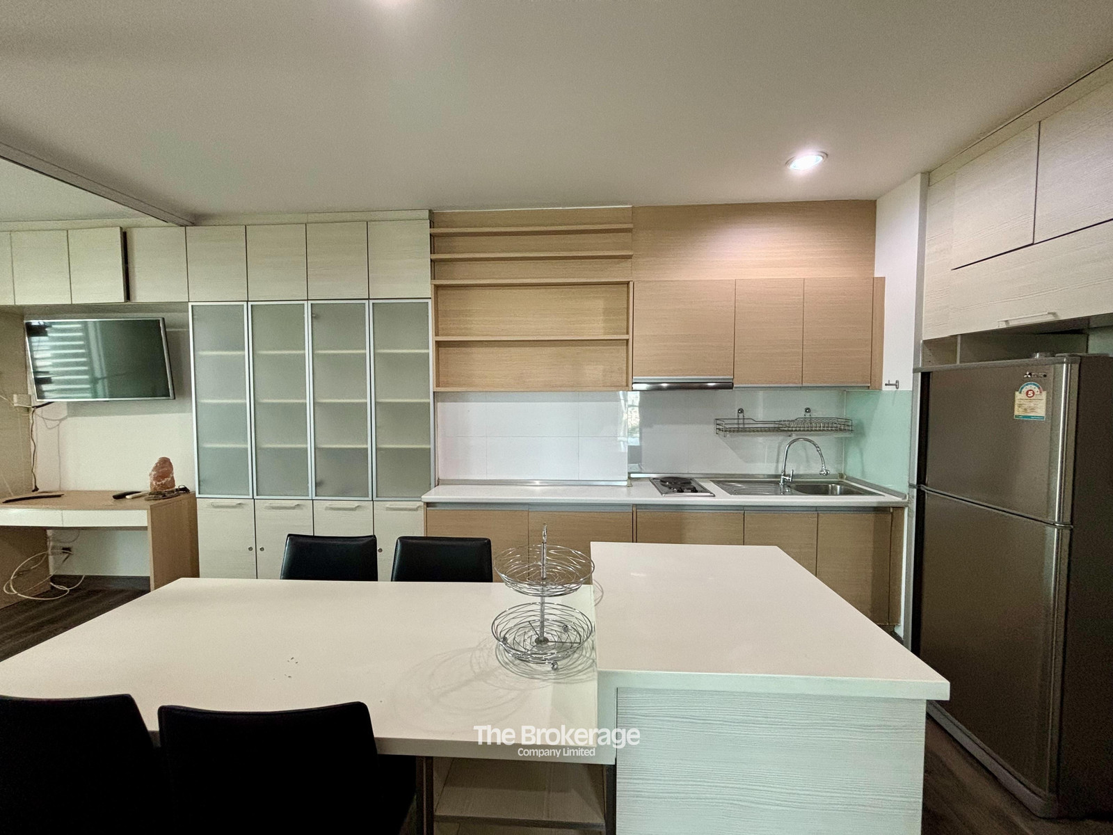For rent! Condo Rhythm Ratchada (Rhythm Ratchada) 2 bedrooms, 2 bathrooms, 67 sq m, 30,000 baht, contact Line: @thebrokerage For rent! Condo Rhythm Ratchada (Rhythm Ratchada) 2 bedrooms, 2 bathrooms, 67 sq m, 30,000 baht, contact Line: @thebrokerage