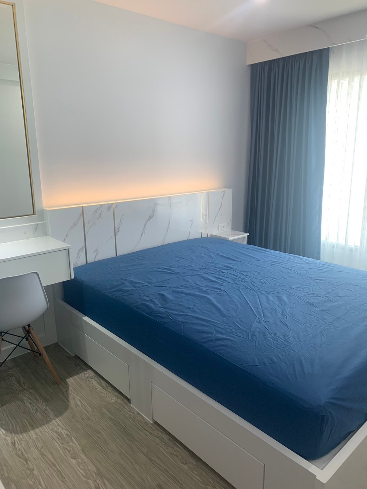 Condo for sale, Rye, Hua Mak, Building A, 5th floor, built-in, luxurious throughout the room, wide-fronted room, open view, very beautiful, selling price 1.99 million baht Condo for sale, Rye, Hua Mak, Building A, 5th floor, built-in, luxurious throughout the room, wide-fronted room, open view, very beautiful, selling price 1.99 million baht