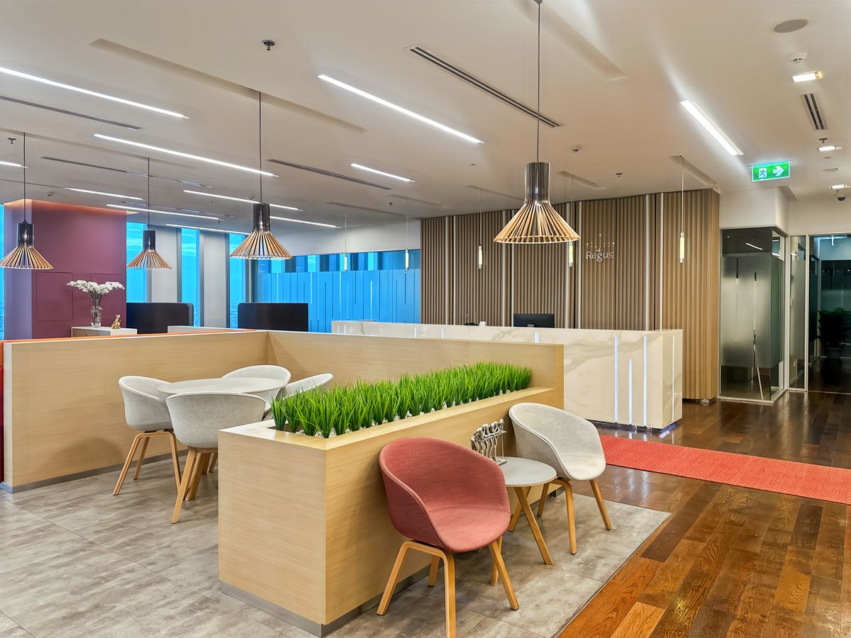 ค้นหาพื้นที่ออฟฟิศใน Regus Bhiraj Tower at Bitec สำหรับ 4 พนักงาน พร้อมการดูแลทุกอย่างให้ครบครัน – รูปที่ 4