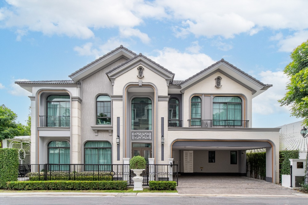 ขาย ม.The Grand วิภาวดี60 อดีตบ้านตัวอย่าง ตกแต่งหรู แปลงมุม 65.9 ตรว. 322 ตรม. พร้อมสระว่ายน้ำส่วนตัว ไม่เคยเข้าอยู่ ขาย ม.The Grand วิภาวดี60 อดีตบ้านตัวอย่าง ตกแต่งหรู แปลงมุม 65.9 ตรว. 322 ตรม. พร้อมสระว่ายน้ำส่วนตัว ไม่เคยเข้าอยู่