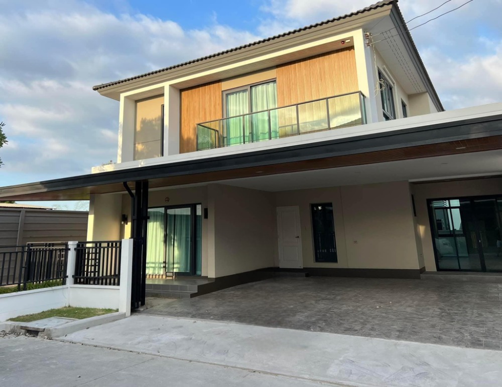 Single House, Sente Tone Ring - Jatujot / 4 Bedrooms (Sale with Tenants), Centro Wongwaen - Chatuchot / Details 4 Bedrooms (Sale with Tenant) TAN739 Single House, Sente Tone Ring - Jatujot / 4 Bedrooms (Sale with Tenants), Centro Wongwaen - Chatuchot / Details 4 Bedrooms (Sale with Tenant) TAN739