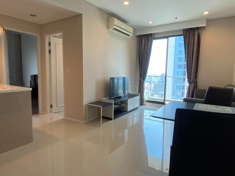 Urgently Sale! Villa Asoke 1 bedroom with Best Deal Ever!! Urgently Sale! Villa Asoke 1 bedroom with Best Deal Ever!!