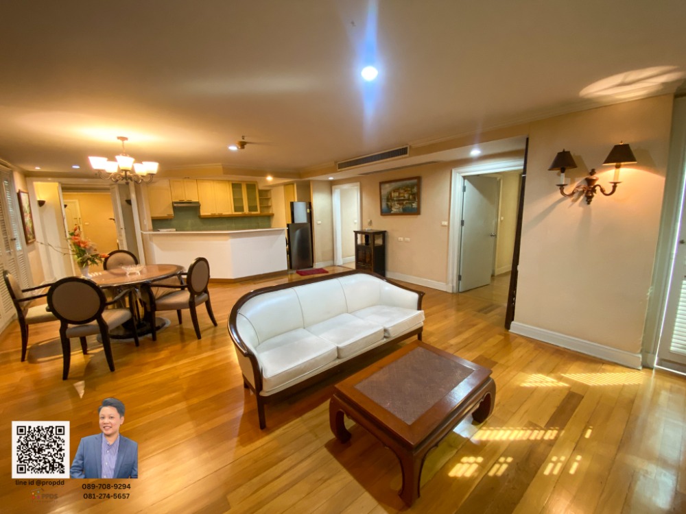 Condo for Rent and Sale in Asoke Sukhumvit 2 Bedrooms size 133 sqm