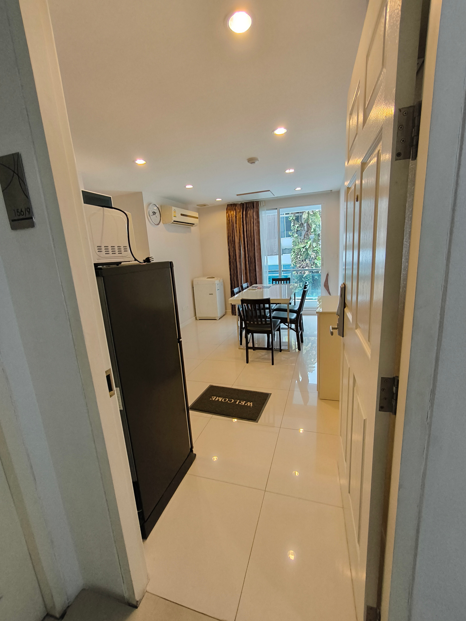 Condo in the heart of Sathorn “The Surawong by Chewathai“ 2 bedrooms, 2 bathrooms, near BTS Saladaeng station, 750 meters [Contact: 083-991-7770]