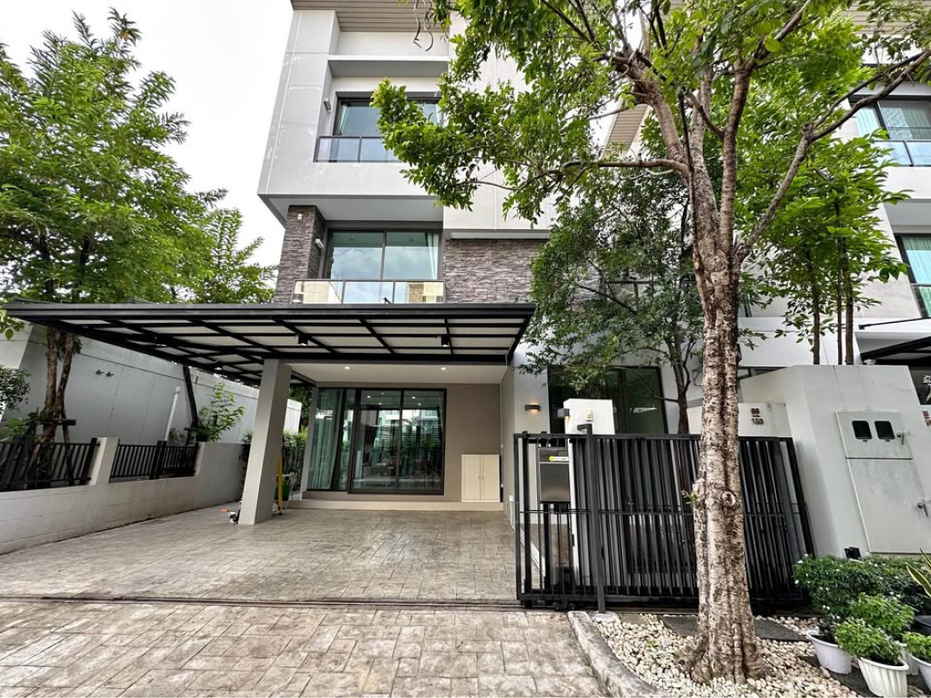 For rent, Baan Klang Muang CLASSE Ekkamai - Ram Intra 4 bedrooms, near CDC The Walk For rent, Baan Klang Muang CLASSE Ekkamai - Ram Intra 4 bedrooms, near CDC The Walk