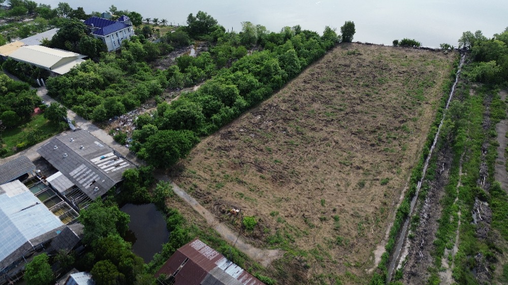 Chachoengsao Land for sale, Bang Pakong District, 5 Rai, 1 ngan 97 sq.w., next to the Bang Pakong River
