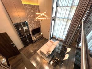 Conner Ratchathewi, new loft room for rent, fully furnished, 10th floor