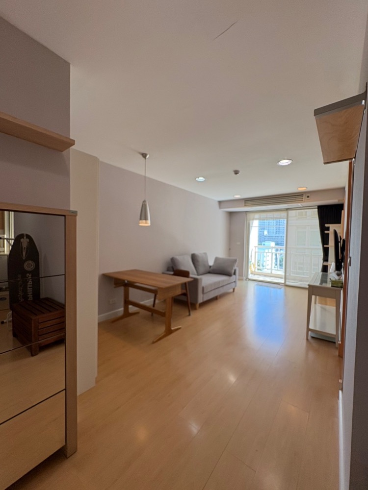 for rent Bangkok narathiwas 1 bed super deal 🎉🎄🌈