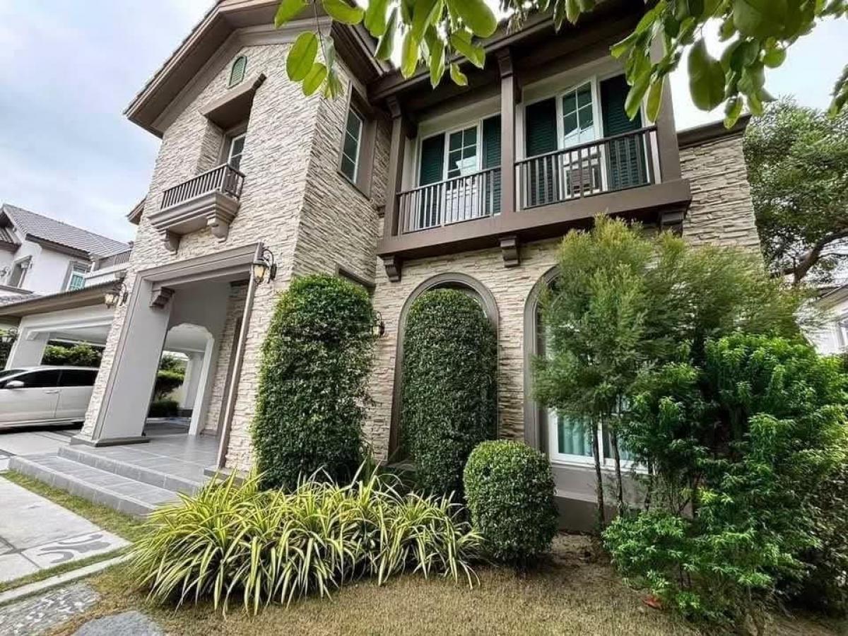 SALE: Property code SH1548 🏡 Nantawan Bangna Village, Km 7 🏡💶 Selling price 45 million baht SALE: Property code SH1548 🏡 Nantawan Bangna Village, Km 7 🏡💶 Selling price 45 million baht