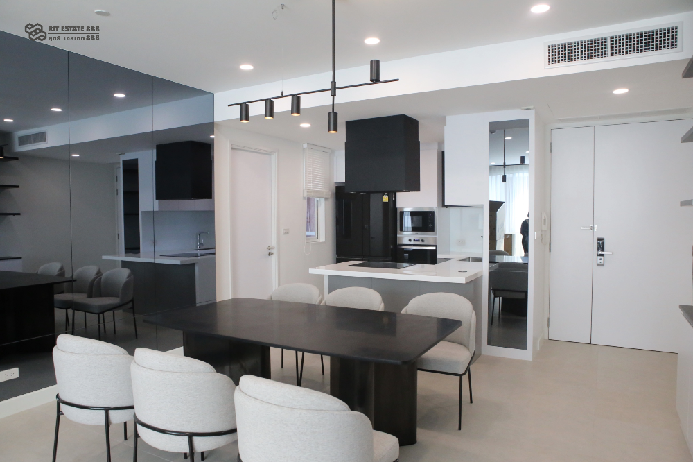 Fullerton 3 Bedroom for Sale 31 MB