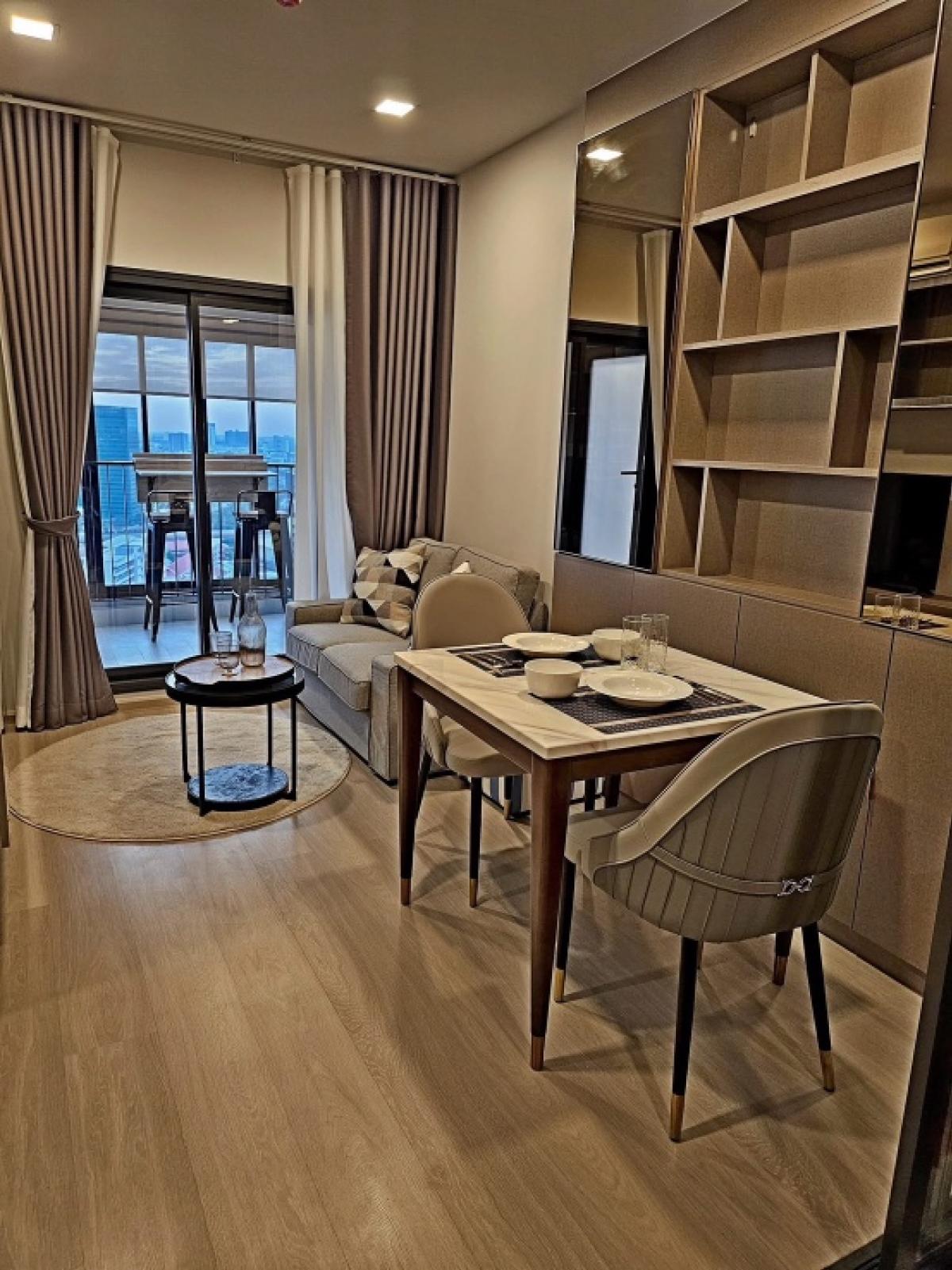 For Rent  📍1 bed 1 bath 🛁 Life phahol Ladprao 📞0639399665
