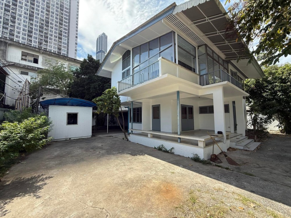 ♦ For Rent ♦ บ้านเดี่ยว 2 ชั้น 250.00 ตร.ว. 500.00 ตร.ม. | 3 ห้องนอน 3 ห้องน้ำ – รูปที่ 2