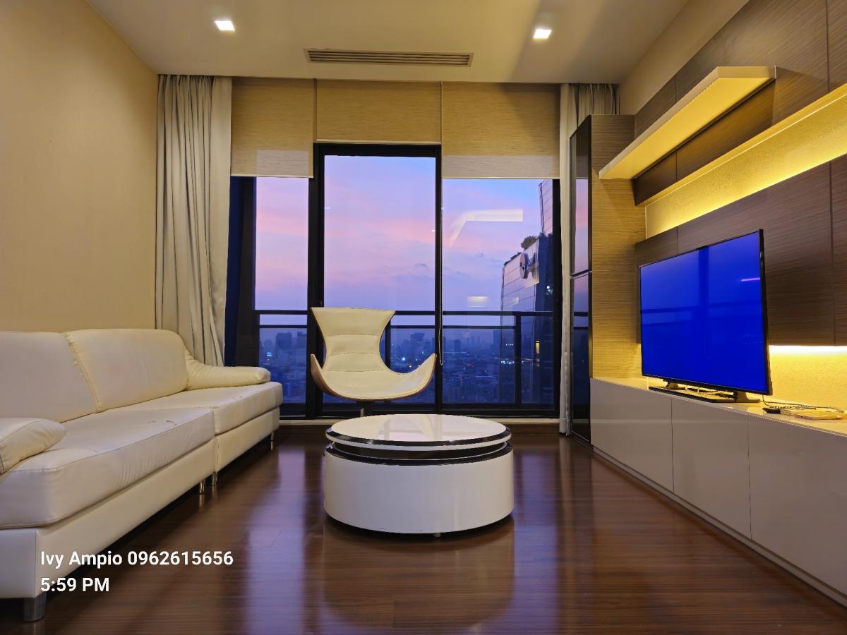 Ivy Ampio Condo f or RENT ให้เช่า ** @50,000บาท/month Call 096-2615656 ห้องกว้างมาก 78 ตรม. 2 นอน 2 น้ำ เฟอร์ครบ พร้อมอยู่ Location : Huaikwang -Ratchada - Rama9 Rental Price : 50,000 Baht/Month Condominium near MRT : Thai culture Station Condominium Unit