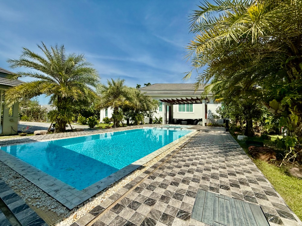 ขายบ้านเดี่ยว Garden Pool Villa พร้อมร้านกาแฟ และ ร้านอาหาร 2ไร่ เขาชีจรรย์ สัตหีบ ชลบุรี ขายบ้านเดี่ยว Garden Pool Villa พร้อมร้านกาแฟ และ ร้านอาหาร 2ไร่ เขาชีจรรย์ สัตหีบ ชลบุรี