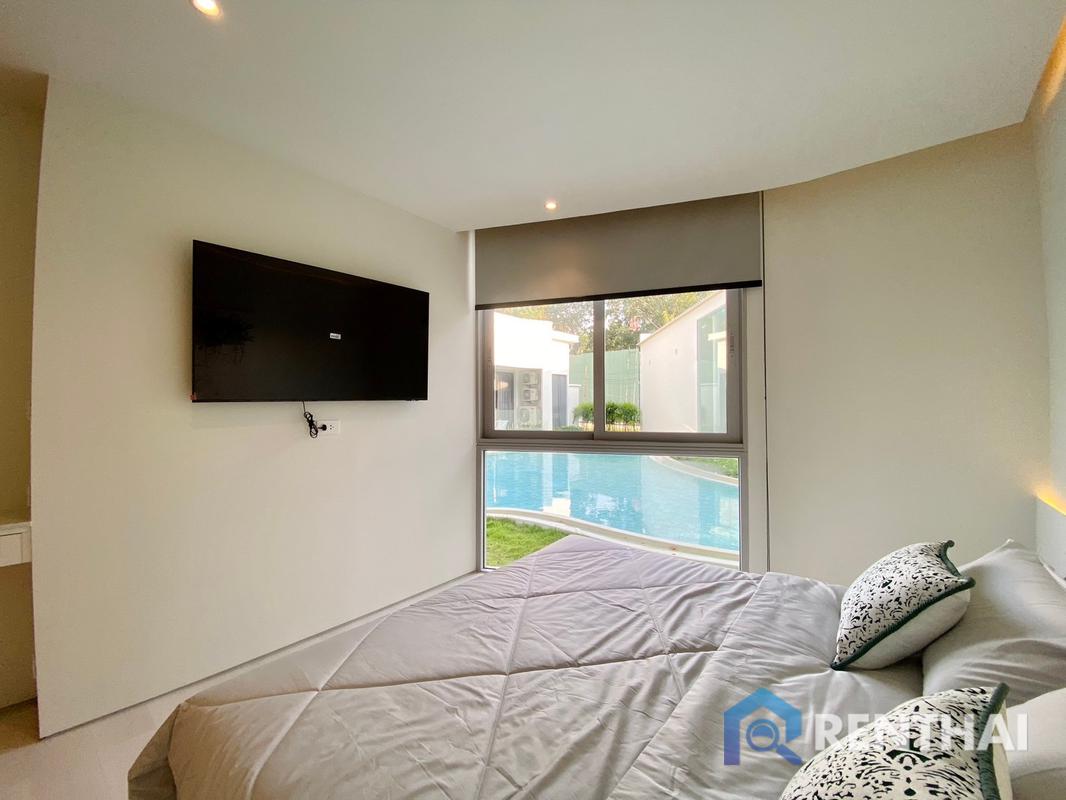 Stunning 2-Bed Condo in Pattayas Secret Garden - Fitness, Pool & Parking, 7.8M Thb