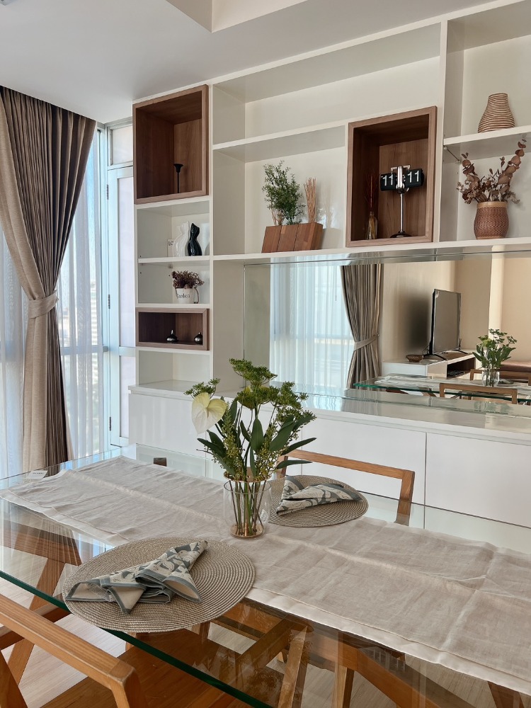 2bedroom 112sqm 68,000 /month The Rajdamri Condo ใจกลางเมือง เดินทางสะดวก (150ม Bts Ratchadamri ) 2bedroom 112sqm 68,000 /month The Rajdamri Condo ใจกลางเมือง เดินทางสะดวก (150ม Bts Ratchadamri )