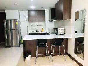 For Sale / Sale The Rajdamri For sale with tenant (S15-0998 (S))