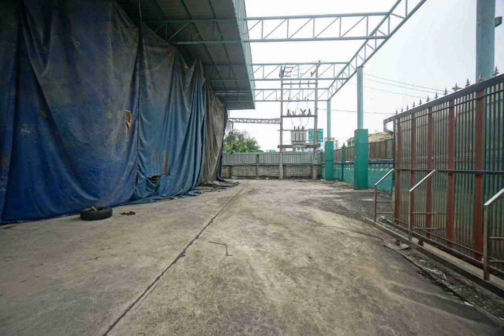 Factory for sale with office, 9 rai, 1 ngan, 27 sq m, on main road, Krathum Baen – รูปที่ 3