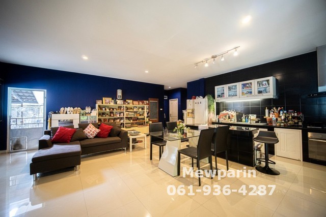 428930 ขายบ้านเดี่ยวพร้อมที่ดิน ขนาด 100 ตร.วา ห่างจาก BTS อโศก 800 เมตร – รูปที่ 3