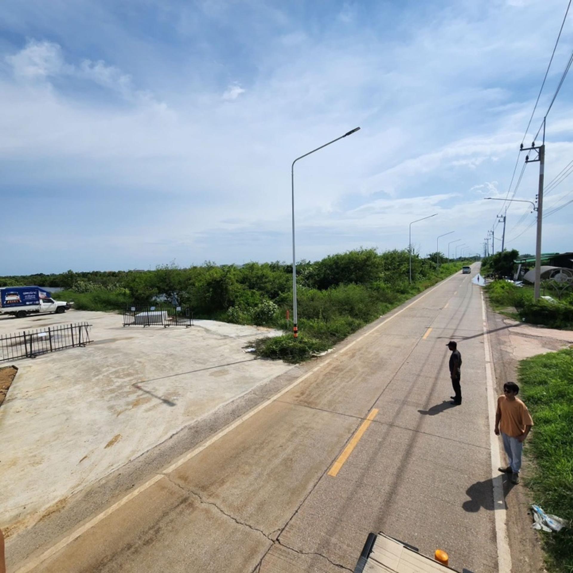 // “For SALE //“ Land division (1 rai/ 3 rai/ 5 rai/ 10 rai/ 20 rai/ 75 rai) Khok Kham Samut Sakhon near the Sin Sakhon colonies on the road !! After filling, more details are attached. // “For SALE //“ Land division (1 rai/ 3 rai/ 5 rai/ 10 rai/ 20 rai/ 75 rai) Khok Kham Samut Sakhon near the Sin Sakhon colonies on the road !! After filling, more details are attached.