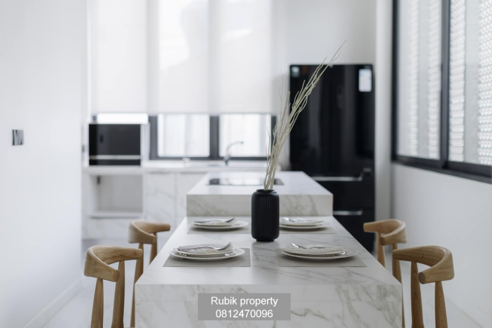 🏡 Brand-New 5-Story Home in the Heart of Ekkamai | Modern Luxury Living 🌟 (RB390) 🏡 Brand-New 5-Story Home in the Heart of Ekkamai | Modern Luxury Living 🌟 (RB390)