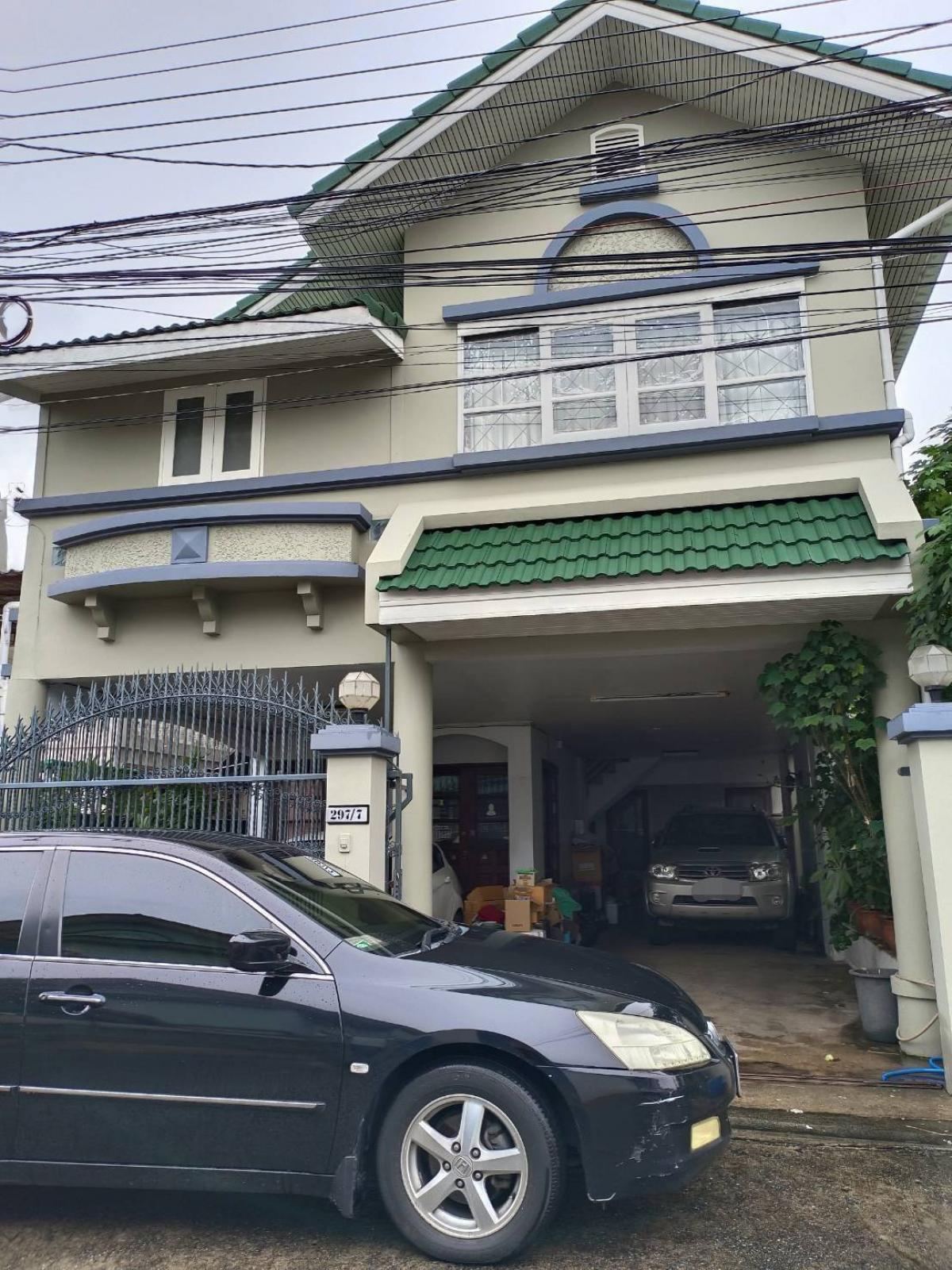 🏡ขายด่วน!! บ้านพร้อมที่ดิน 53 ตรว. ลาดพร้าว 94 / ทาวน์อินทาวน์ / ใกล้เลียบทางด่วนรามอินทรา ราคาดี ทำเลดีมาก เข้าออกได้หลายเส้นทาง  – รูปที่ 2