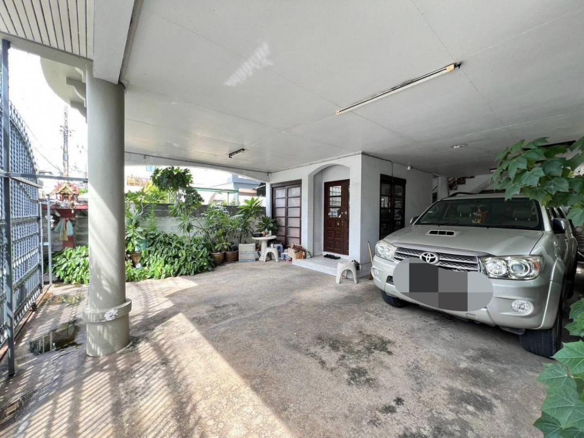 🏡ขายด่วน!! บ้านพร้อมที่ดิน 53 ตรว. ลาดพร้าว 94 / ทาวน์อินทาวน์ / ใกล้เลียบทางด่วนรามอินทรา ราคาดี ทำเลดีมาก เข้าออกได้หลายเส้นทาง  – รูปที่ 3