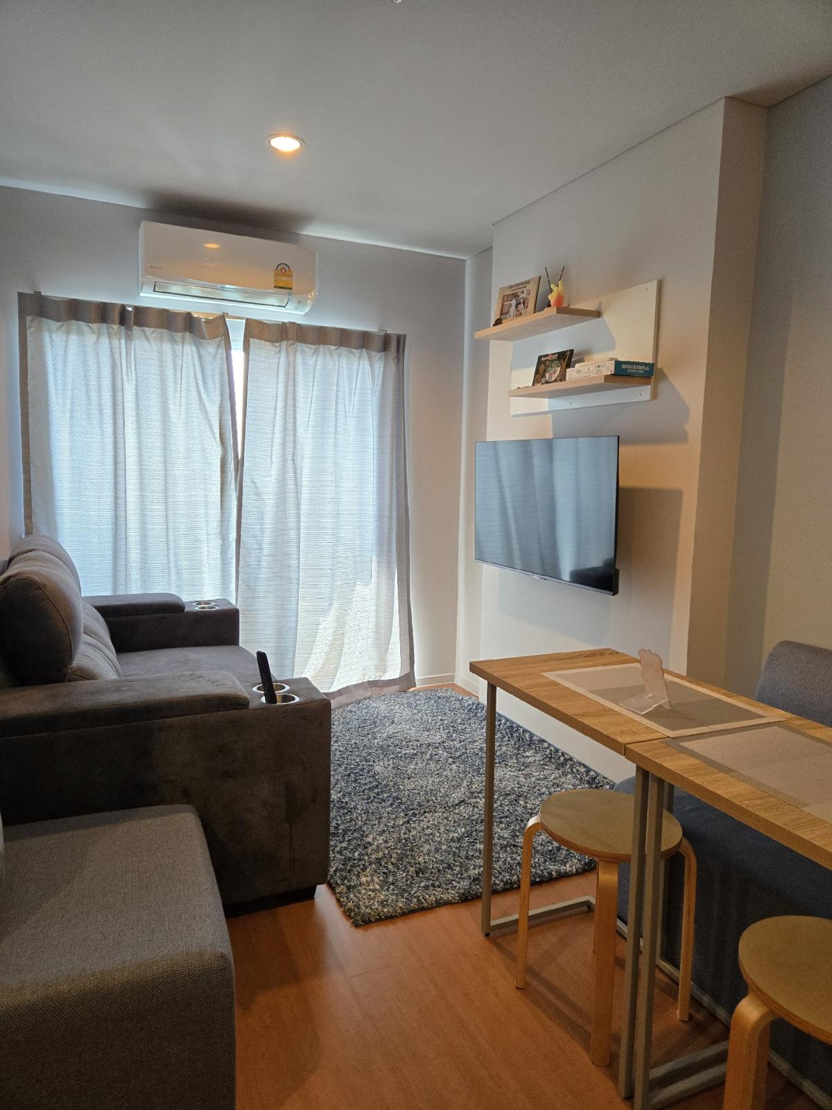 For rent: Lumpini Seaview Cha-am, 18th floor, size 26 sq m., fully furnished, ready to move in