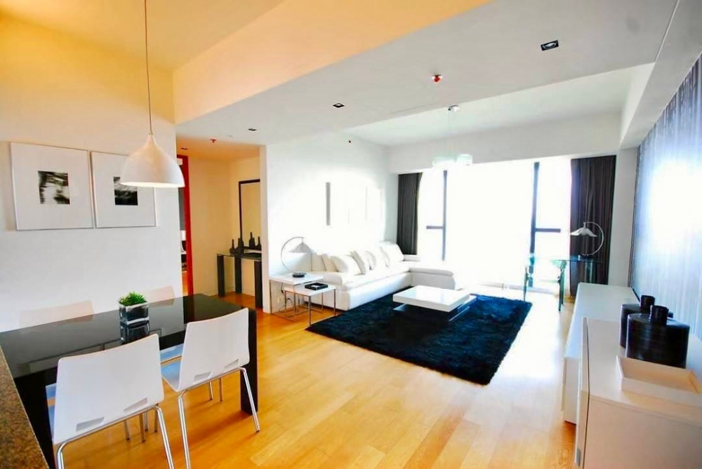 The Met: 2bed 2bath 92sqm. 16,000,000 Am: 0656199198 The Met: 2bed 2bath 92sqm. 16,000,000 Am: 0656199198