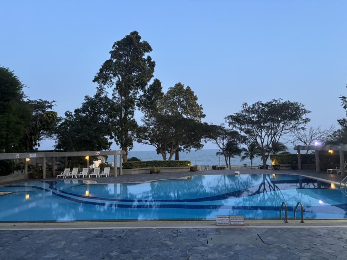 Condo by the sea, area 37 square meters, private wifi, washing machine in the room, complete equipment, swimming pool by the sea, fitness, ping pong table, snooker table