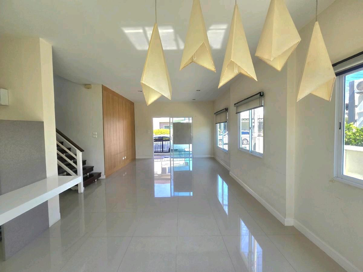 ให้เช่า บ้านแฝด 2ชั้น 38ตรว.  วงแหวน-ลำลูกกา คลอง 7 ใกล้ตลาดชัชวาล – รูปที่ 3