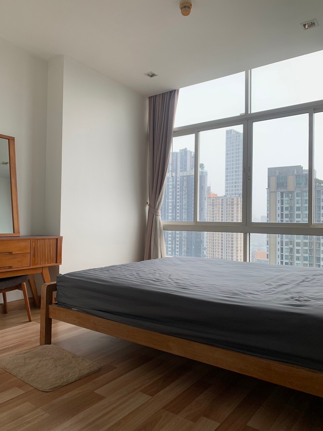 Ideo Verve Sukhumvit, next to BTS On Nut, very new room, just renovated