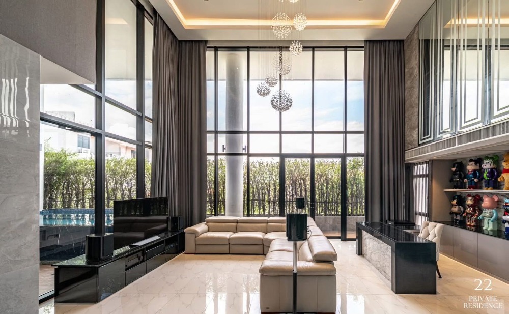 ❖ Ultra Luxury ❖ Single house, pool villa, 6 storey, Krungthep Kreetha | 12 bedrooms, 17 bathrooms | 148.00 sq.w. 2,047.00 sq.m. | Near MRT Sri Kreetha 4 mins., The Mall Bangkapi 8 mins. ❖ Ultra Luxury ❖ Single house, pool villa, 6 storey, Krungthep Kreetha | 12 bedrooms, 17 bathrooms | 148.00 sq.w. 2,047.00 sq.m. | Near MRT Sri Kreetha 4 mins., The Mall Bangkapi 8 mins.